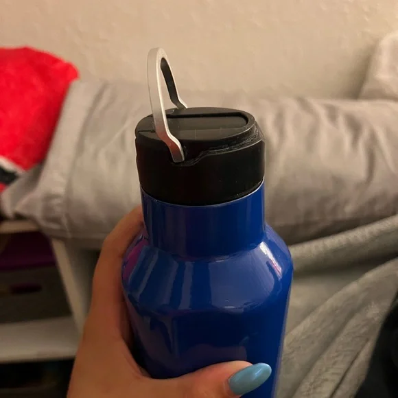 Corkcicle 25oz water bottle - Picture 4 of 7